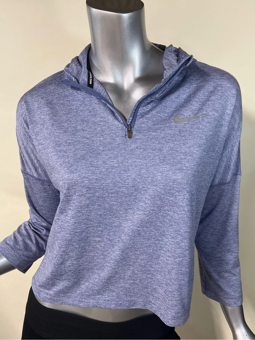 Nike Dri Fit Running Women’s Small Crop Hoodie Athletic Top Half Sleeve Blue